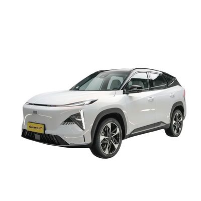 Un buon prezzo. 2023 Nuovi arrivi GEELY GALAXY L7 5 posti 55KM 115KM 1.5T Auto Benzina Benzina Plug-in Hybrid SUV Auto in linea
