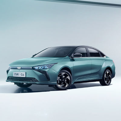 Un buon prezzo. 480 km di autonomia 2023 EV Electric Car Geometry G6 Design Battery Energy Auto 4-door 5-seater Carrosseria struttura in linea
