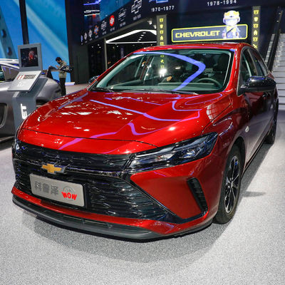 Un buon prezzo. 2023 2024 Chevrolet Monza Turbo Sedan ABS Electric tetto a copertura e motore a benzina da 1,5 litri per prestazioni ottimali in linea