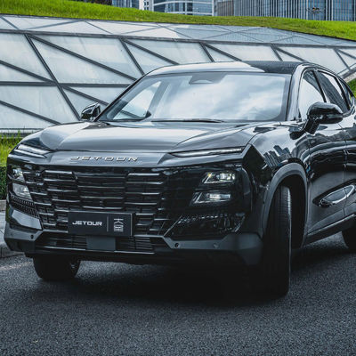 Un buon prezzo. 2024 Jetour Dasheng X70 Plus 1.6T X90 Plus Auto passeggeri 145kW Potenza massima Veicolo a benzina con design Dashing Benzina in linea