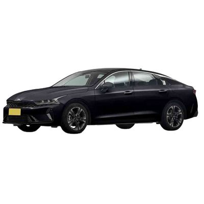 Un buon prezzo. Kia K5 Kaiku 380t GT-Line Renewal Edition 2021-2022 Anno di fabbricazione Auto a benzina di tasca in linea