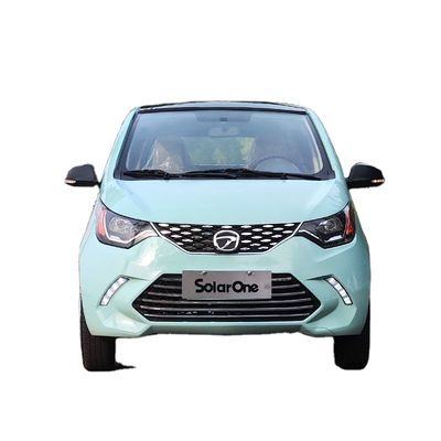Un buon prezzo. Veicolo energetico Mini auto elettrica per adulti senza patente di guida e regolazione manuale Specchio retrovisore esterno in linea