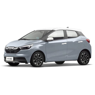 Un buon prezzo. 2023 Best Used Car JMEV EV3 Veicolo puramente elettrico a quattro ruote con batteria al litio ternario e velocità massima di 100 km/h in linea