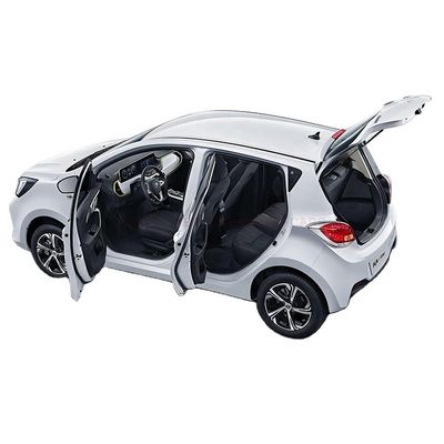 Un buon prezzo. 3770x1650x1570 Hatchback elettrico Changan Benben E-Star 2023 Modello 5 porte 5 sedili 301km Range 101km/h Velocità massima in linea