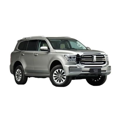 Un buon prezzo. Auto a benzina 500 SUV Auto 3.0T/V6/354 HP Auto con sedili in pelle e sospensione posteriore multi-link per un viaggio confortevole in linea