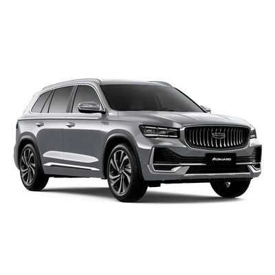 Un buon prezzo. Geely Monjaro 2024 Modello di auto a benzina 2.0T 238HP L4 con scaffale del tetto in metallo e sistema di freno a disco posteriore in linea