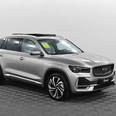 Un buon prezzo. Geely Xingyue L Monjaro Auto a benzina 2.0T 4WD AWD Top Edition 2023 Pronto per la Russia Uzbekistan Kazakhstan Clienti in linea