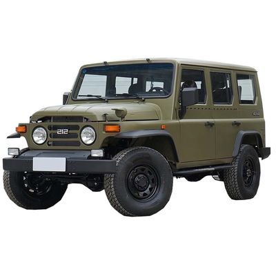 Un buon prezzo. 2024 BAW 212 T01 Classic SUV 2.0T 185kW 252Ps 8AT AWD BJ beijing 212 T01 Compact 4 Door 5 Seat SUV con e sistema AWD in linea