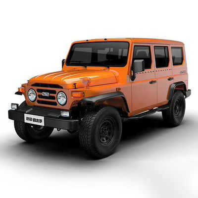Un buon prezzo. BAIC BJ 212 SUV di piccole dimensioni 2.4T Max 211 cavalli L 4 Gas Car Con 6 cambio Max velocità 150KM/H Benzina Car 4WD Manual Car in linea
