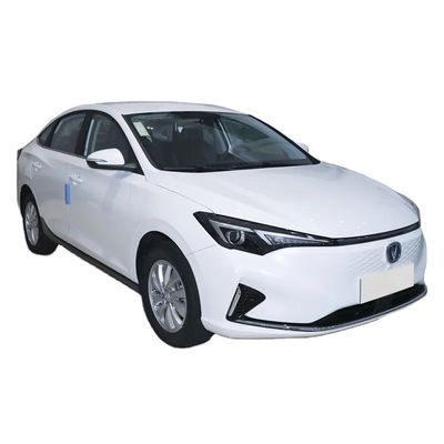 Un buon prezzo. Veicolo energetico Changan EADO EV460 2023 con autonomia elettrica pura di 401 km 145 km/h Batteria agli ioni di litio ternario ad alta velocità in linea