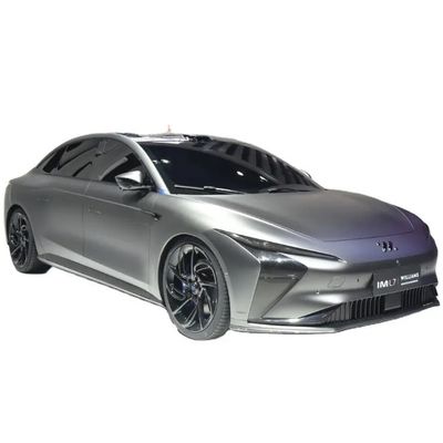 Un buon prezzo. Torsione massima di 725 N.m. Zhiji L7 EV Car' s Top lussuosa auto sportiva elettrica per la guida veloce in linea