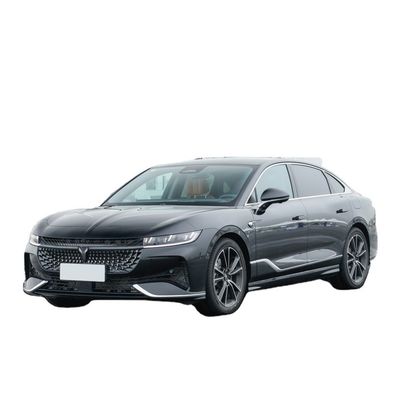 Un buon prezzo. 2024 Prodotto 4wd Chasing Light PHEV Ultra Long Range Edition con coppia massima di 810Nm e motore L4 da 1,5T 136 cavalli in linea