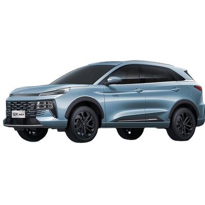 Un buon prezzo. JAC QX PHEV 120 km Veicoli elettrici ibridi plug-in SUV compatto con cambio automatico e sistema di intrattenimento auto in linea