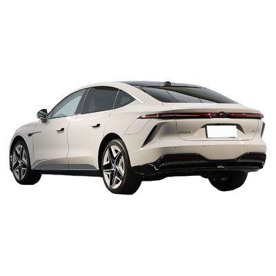 Un buon prezzo. Feifan F7 2023 versione avanzata 5 porte 5 posti hatchback Speed Car con coppia massima di 450 Nm e passo tra le ruote di 3000 mm in linea