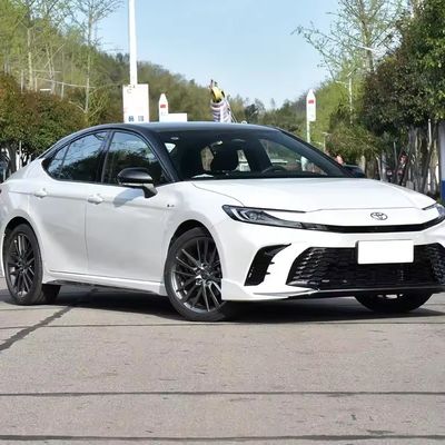 Un buon prezzo. Trova 2023 Toyota Camrys Left Hand Drive Hybrid Cars in bianco e nero con peso sul bordo di 1555kg a prezzi accessibili in linea