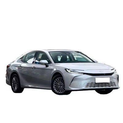Un buon prezzo. 2024 Toyota Camry 4-door Sedan 5-seater GacT oyota 2.0 HGVP Luxury Version Sedan con passo tra le ruote di 2825 mm in linea