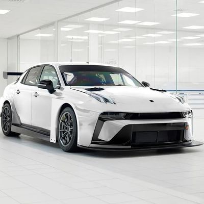 Un buon prezzo. 2023 LYNK CO 03 0km 2.0T/L4/254 cavalli 7 velocità berlina a doppia frizione a motore a bagnato Norme ambientali Euro V 3 Gear DHT in linea