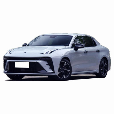 Un buon prezzo. Lynk Co 03 2023 SUV ibrido elettrico-petrolifero con standard ambientali Euro V e motore turbo in linea