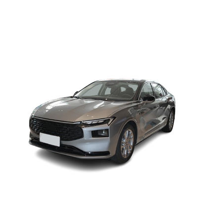 Un buon prezzo. 2024 FORD Mondeo 2.0T/L4/238HP sospensione anteriore indipendente ACC Cruise Control auto media 4 porte 5 sedili berlina in vendita in linea