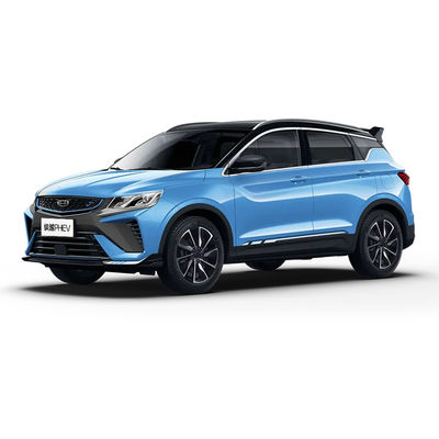 Un buon prezzo. 130kw Potenza massima Geely Binyue Phev Hybrid Car 1.5T Motore 210 Km / h Alta velocità SUV a quattro ruote Cinque posti 3m Veicolo in linea