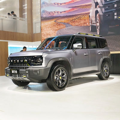 Un buon prezzo. 2023 Jetour Traveler 4WD 2.0T AWD SUV con motore turbo Automatic Gear Box Sedie in pelle Euro VI Compatibile ABS 4 cilindri in linea
