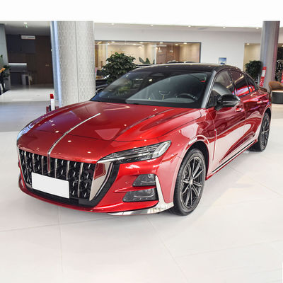 Un buon prezzo. Hongqi H6 Luxury Benzina Benzina Sport Car 2.0T 5 posti con cambio automatico Casella di marcia Sedie in pelle FWD Drive Cruise Control in linea