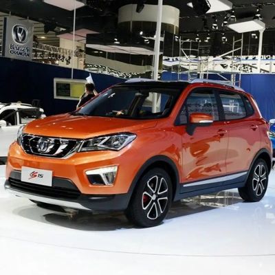 Un buon prezzo. 2023 Changan Cs15 Ev 55kw Motore 450/530km Range Full Version 0km Auto usata con entro 4100 * 1740 * 1630mm in linea