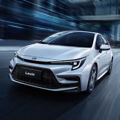 Un buon prezzo. Fate Toyota 2023 Levin 1.2 Corolla con cambio automatico Volante sinistro Fotocamera posteriore Sedie in tessuto Motore a benzina in linea