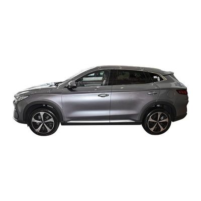 Un buon prezzo. 2023 Byd Song Electric Suv Piccola auto a batteria per 4 persone con 380 KW di potenza e 30 minuti di ricarica in linea