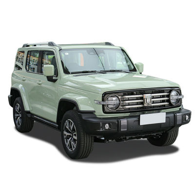 Un buon prezzo. 2024 Great Wall 300 2.0T Benzina Euro VI 4WD 227Ps 167kW 387Nm SUV compatto con efficienza del carburante e potenza in linea