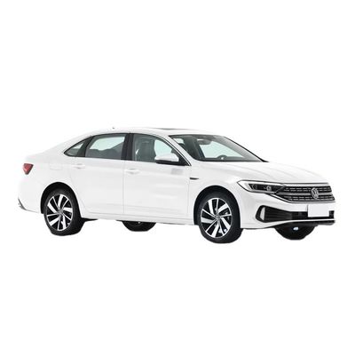 Un buon prezzo. 2023 Volkswagen Sagitario 1.2T 116 HP Alta Velocità Manuale Automobile a Benzina 200TSI Manuale Overflight Versione LED dotata di ESC in linea